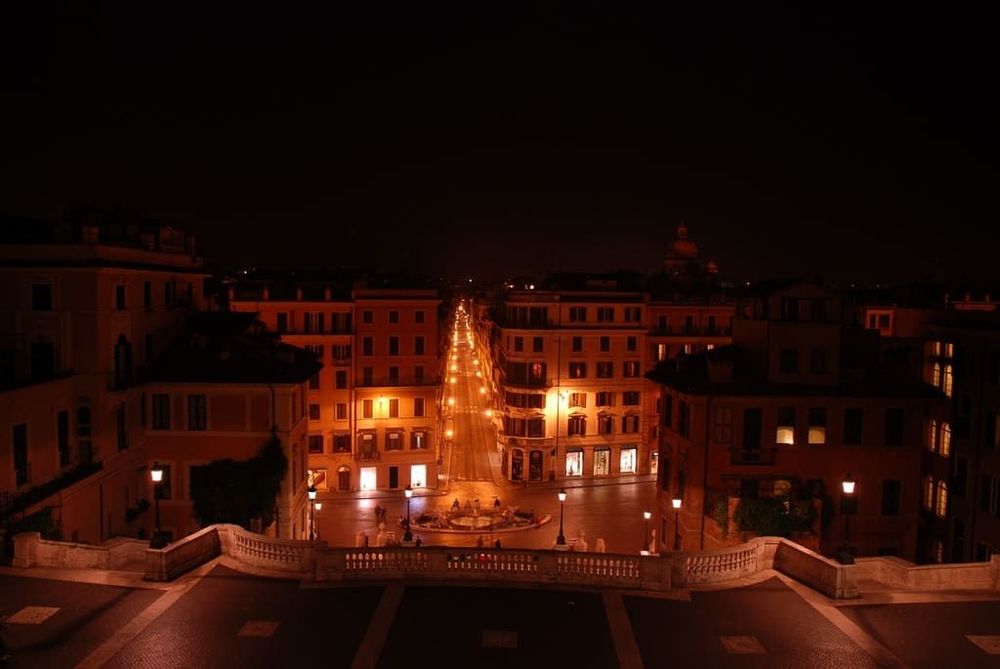 Via del Corso, beliebte Einkaufsstraße im Zentrum von Rom